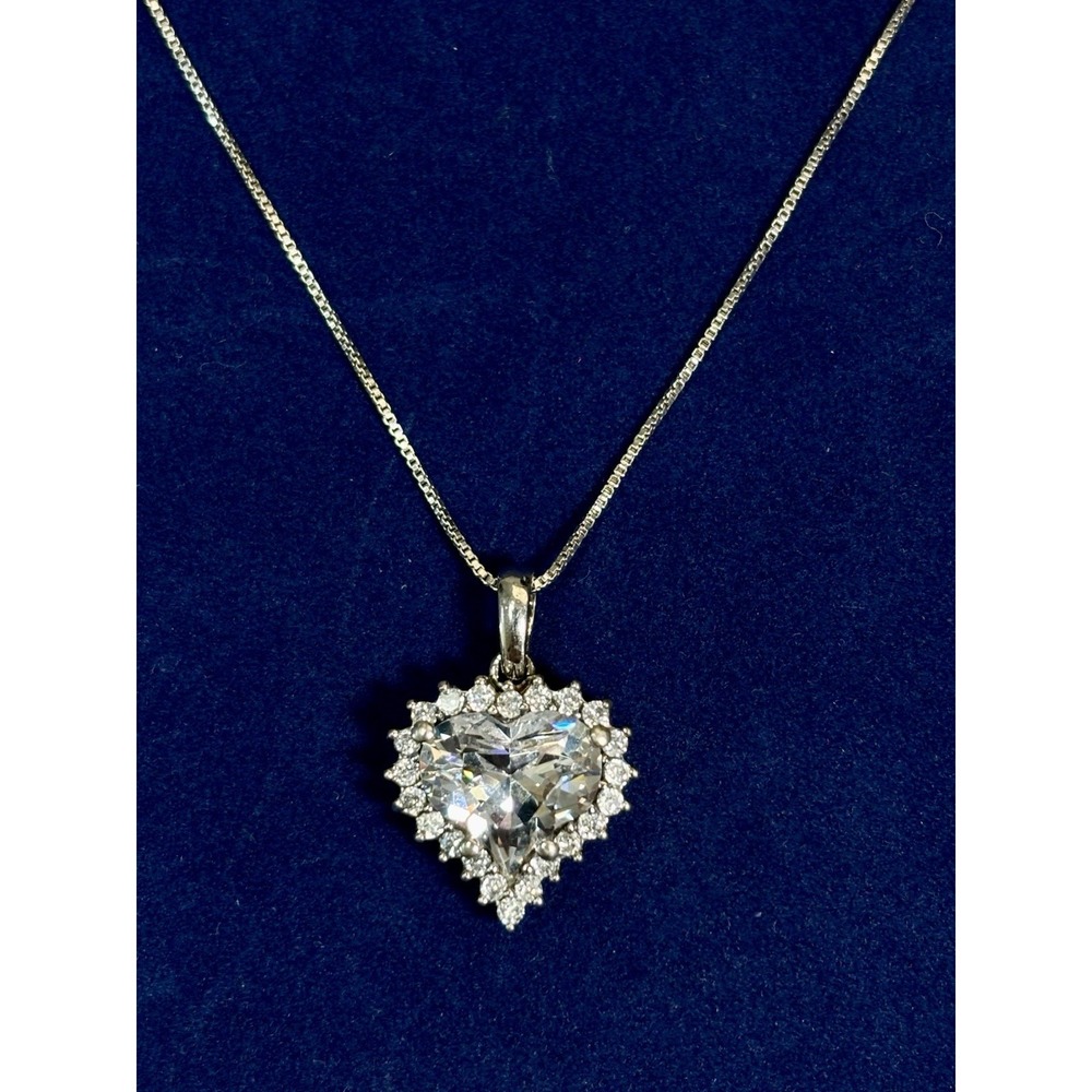 Vintage .925 Silver Stauer CZ Heart Pendant & .Sterling 18 Inch Chain